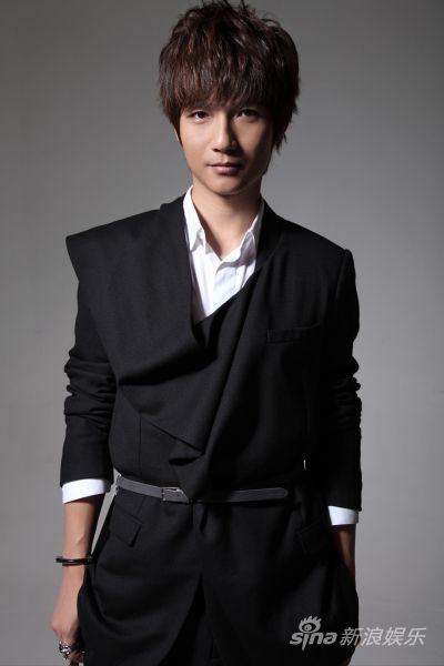 陈楚生解约官司有新进展 一审判赔天娱传媒950余万