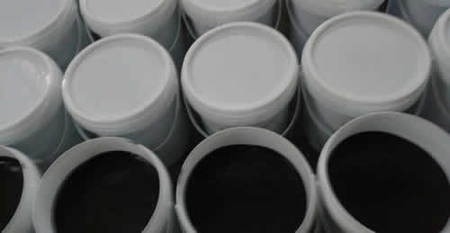 收货方以质量问题抗辩不付货款，法院以可另循法律途径解决驳回